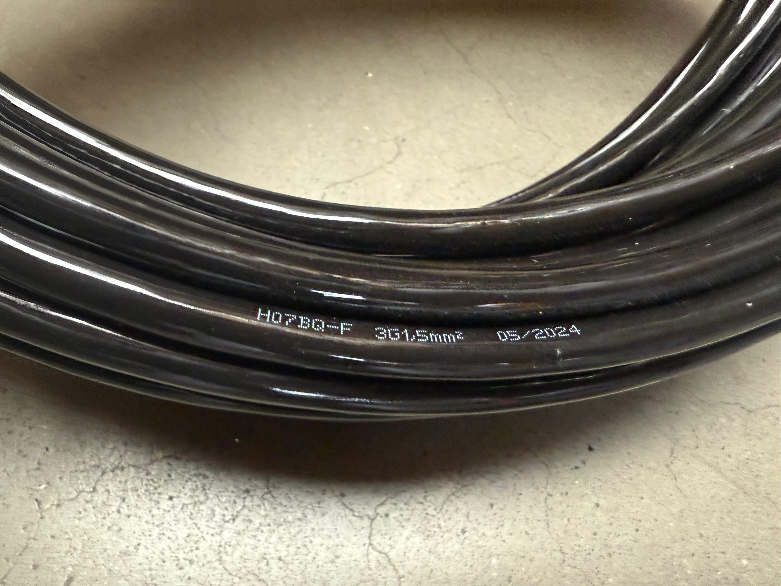 H07BQ-F Schwarz – robuste PUR-Leitung für Profis