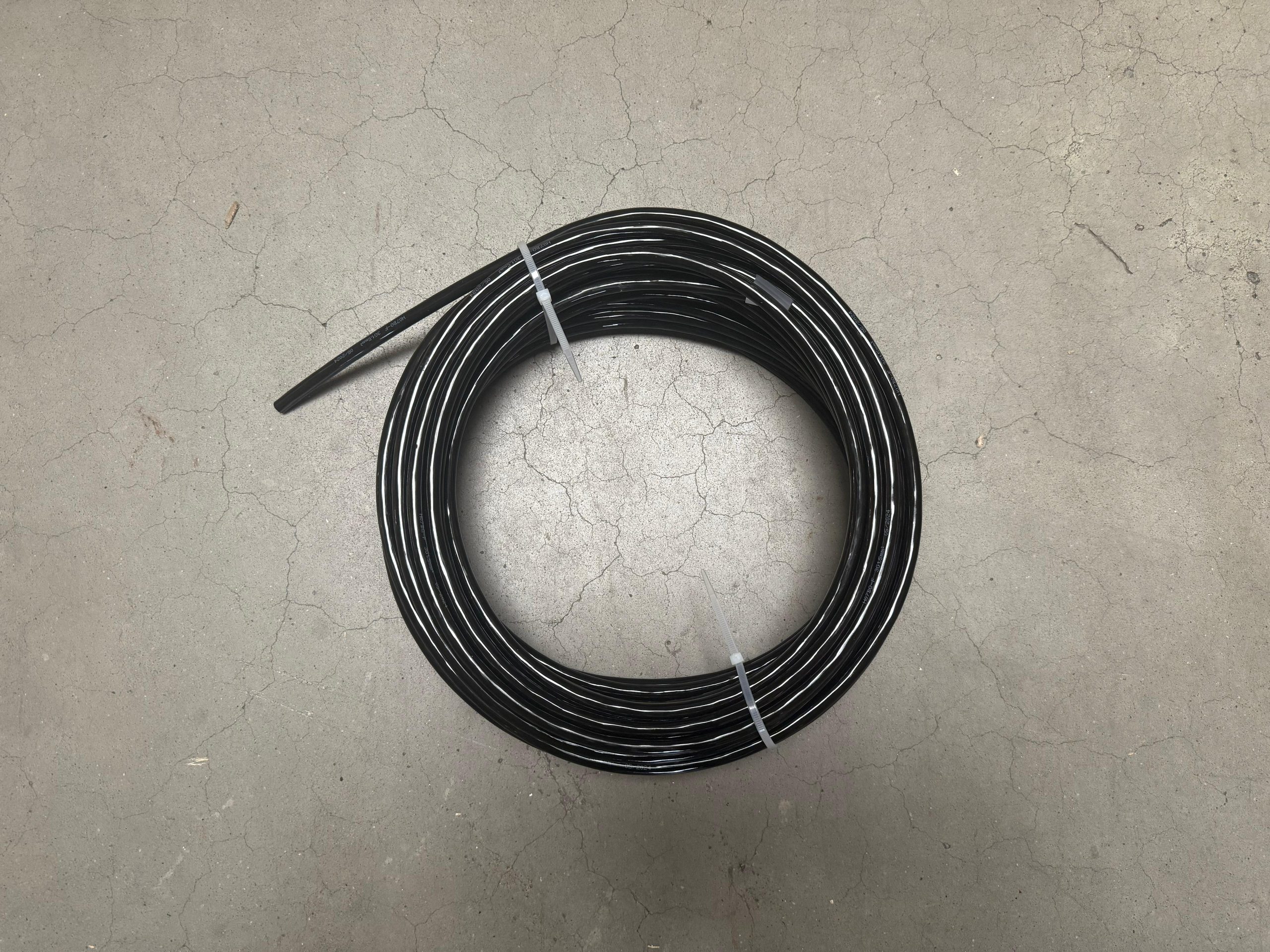 H07BQ-F Black – robuste PUR-Leitung für Profis